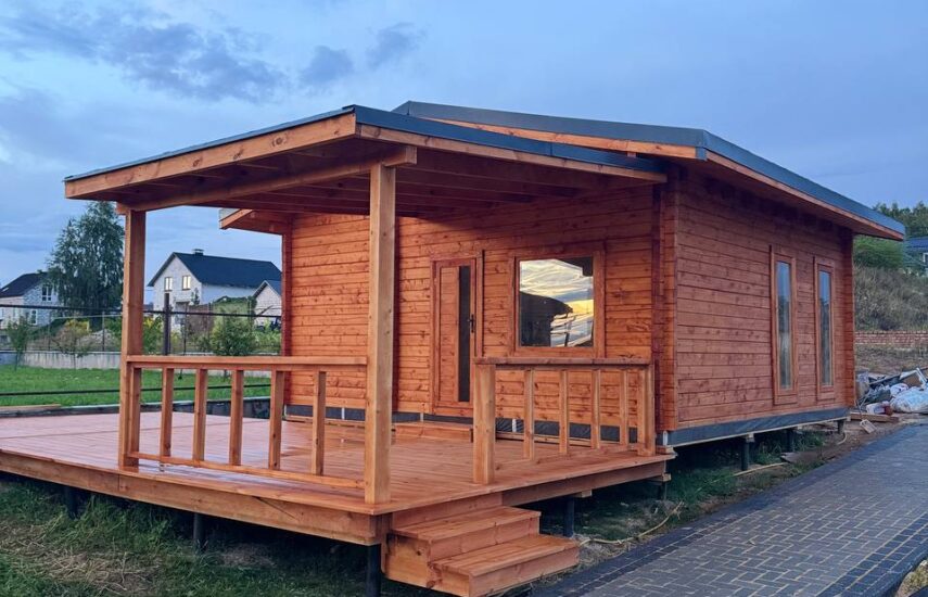 Баня 6х6 из 90го бруса с террасой