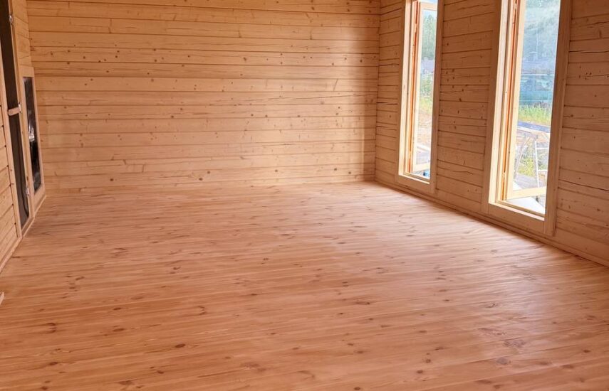 Баня 6х6 из 90го бруса с террасой