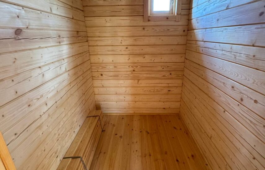 Баня 6х6 из 90го бруса с террасой