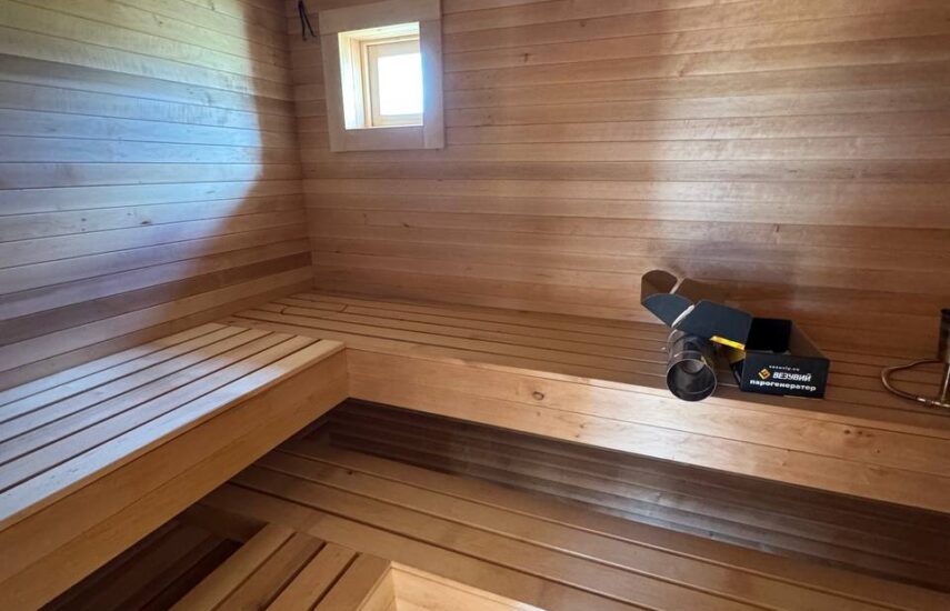 Баня 6х6 из 90го бруса с террасой