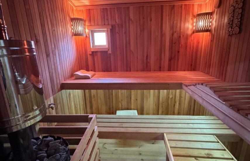 Классическая баня 6×5 с террасой 3×5